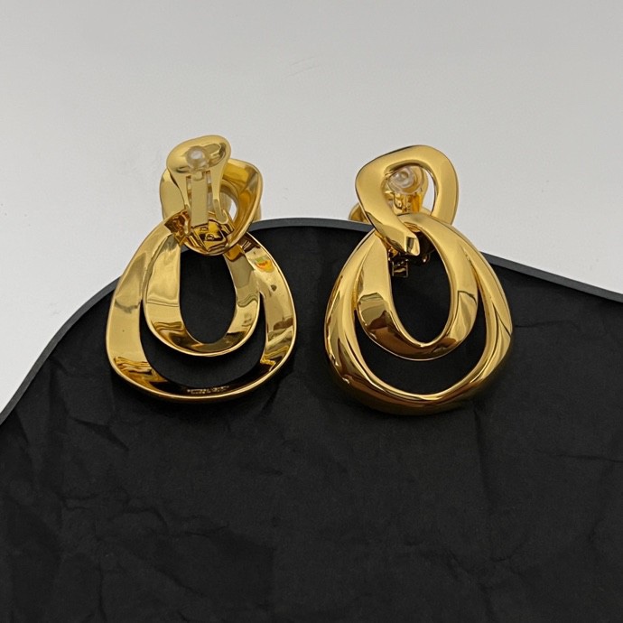 BV Earring 06lyx204