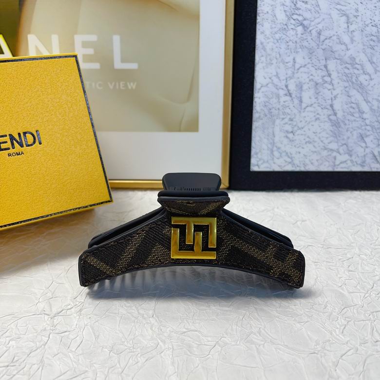 Fendi Hair Grab  Clip  0517
