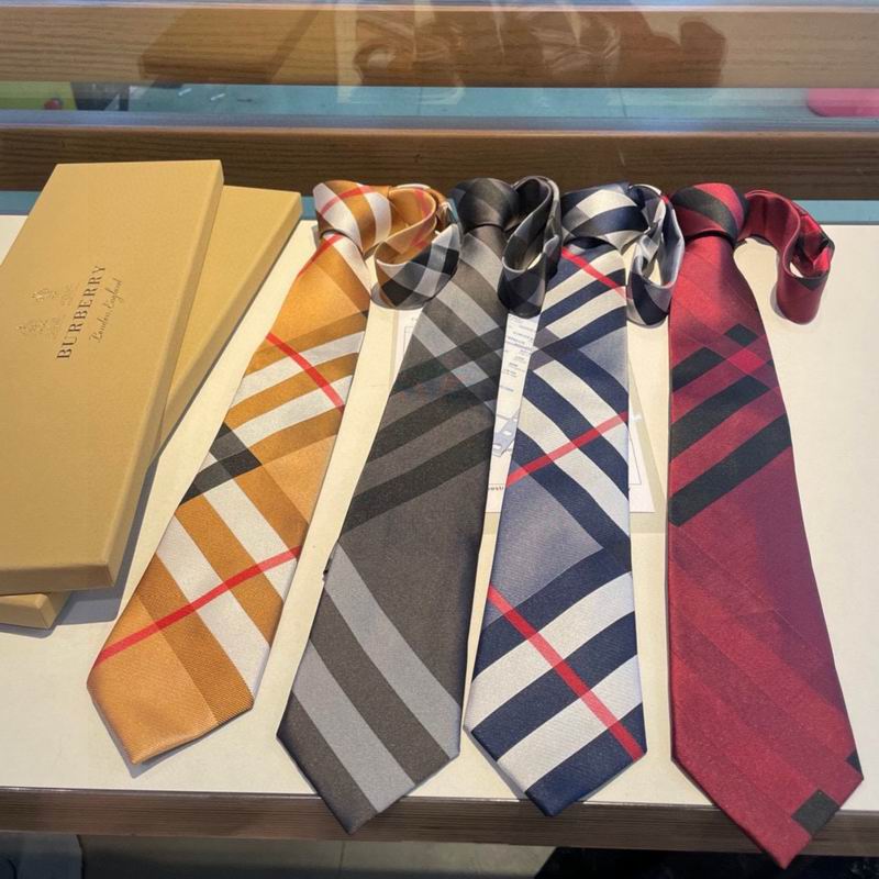 Tie 0606