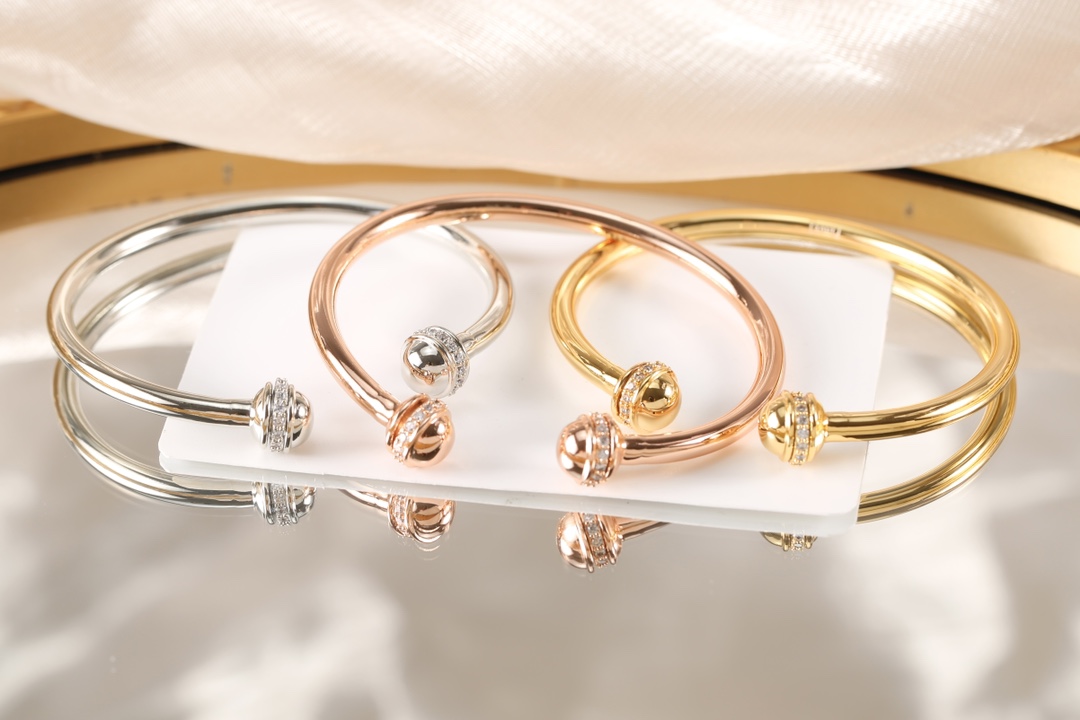 piaget bracelet 0615